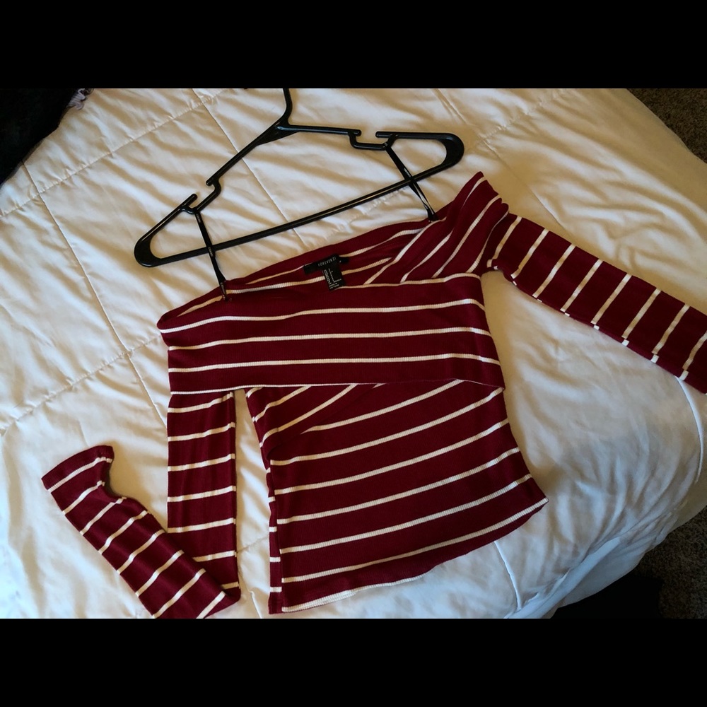 Off the shoulder long sleeve shirt